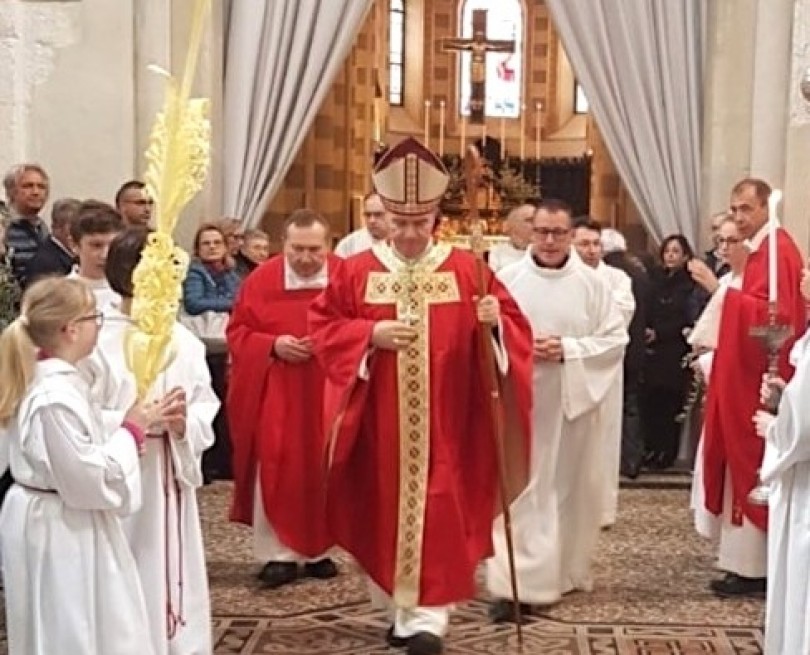 Tutte le disposizioni del vescovo Sacchi per i riti di Pasqua